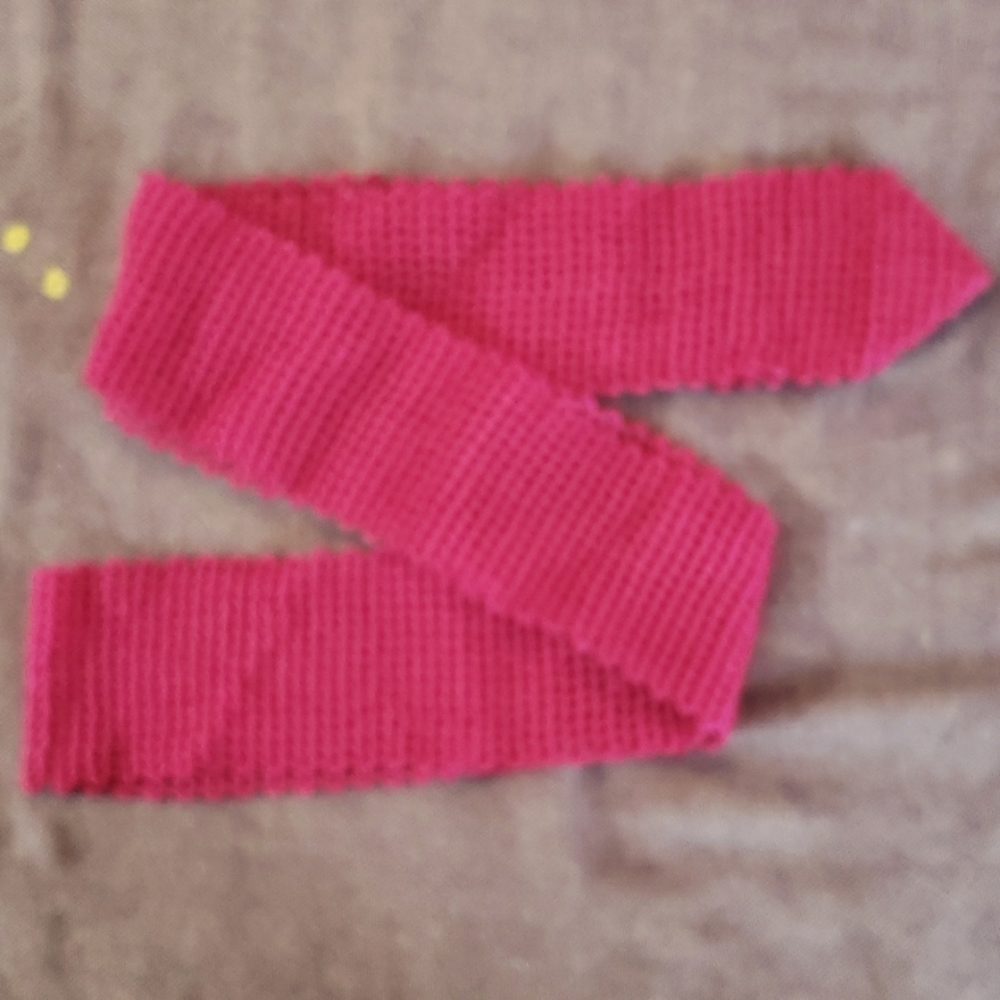 Vintage 80s fuchsia fabric sash belt